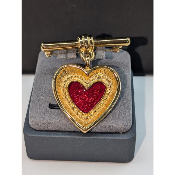 Unbranded Jewelry - Vintage Signed FO Red Enamel Gold Tone Heart Dangle Brooch
